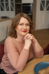 "Thanks to 360º Review, I was able to choose supplements and fitness equipment that actually work. I can’t research anything without visiting here first!" – Dianna K., 39